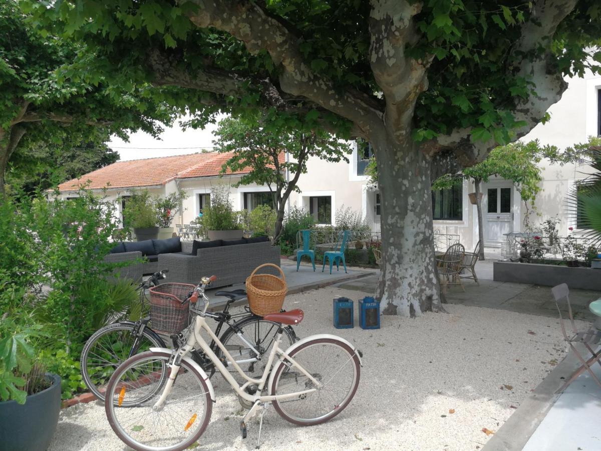 Bed and Breakfast Les intérieurs d'Angèle Pernes-les-Fontaines Exterior foto